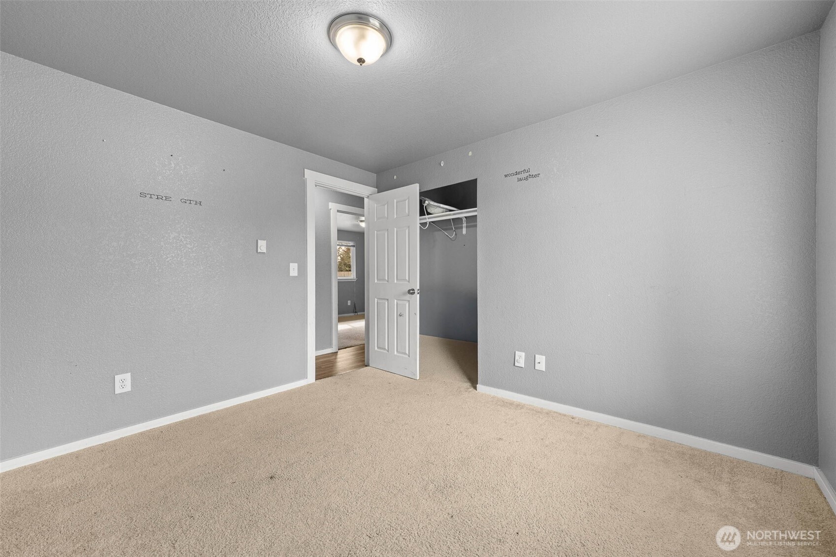 9415 Pinedrop Drive SE, Olympia, WA 98513