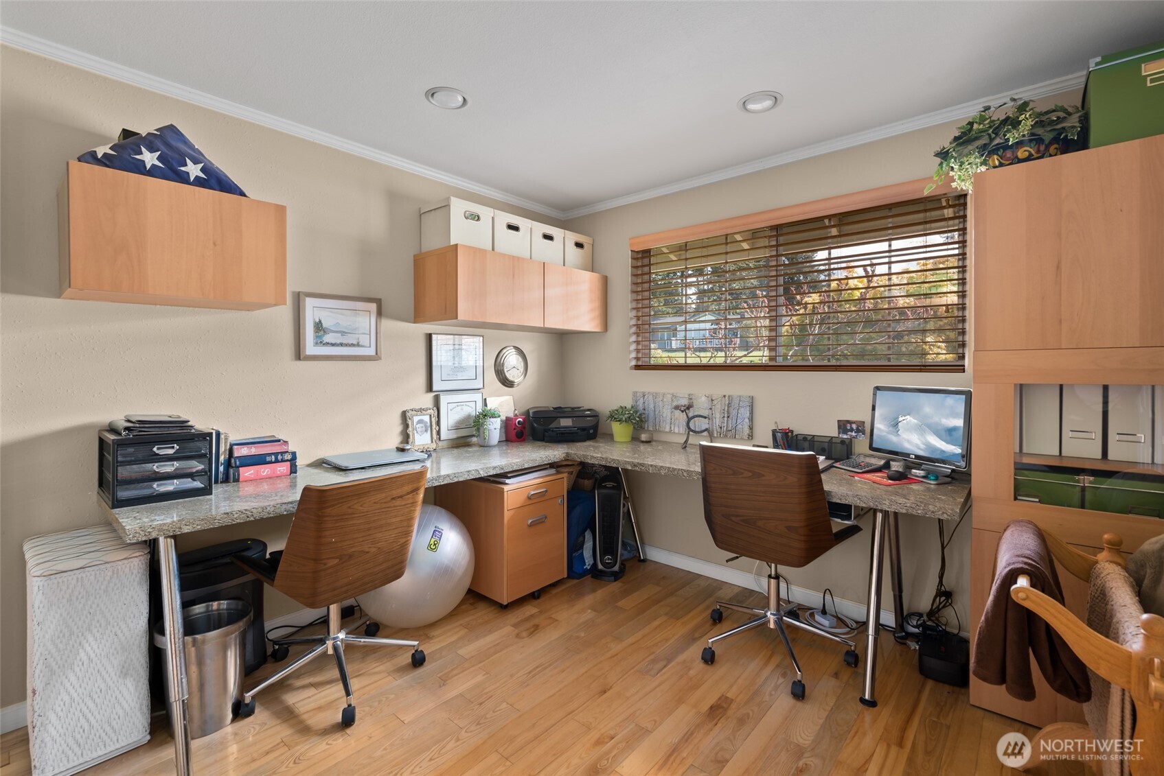 601 SW Thornberry , Oak Harbor, WA 98277