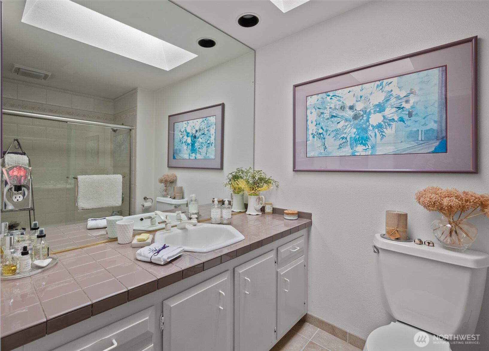 601 SW Thornberry , Oak Harbor, WA 98277