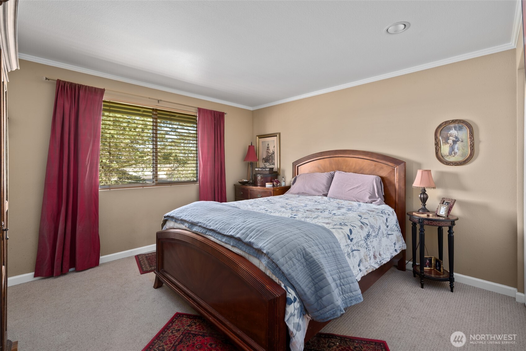 601 SW Thornberry , Oak Harbor, WA 98277