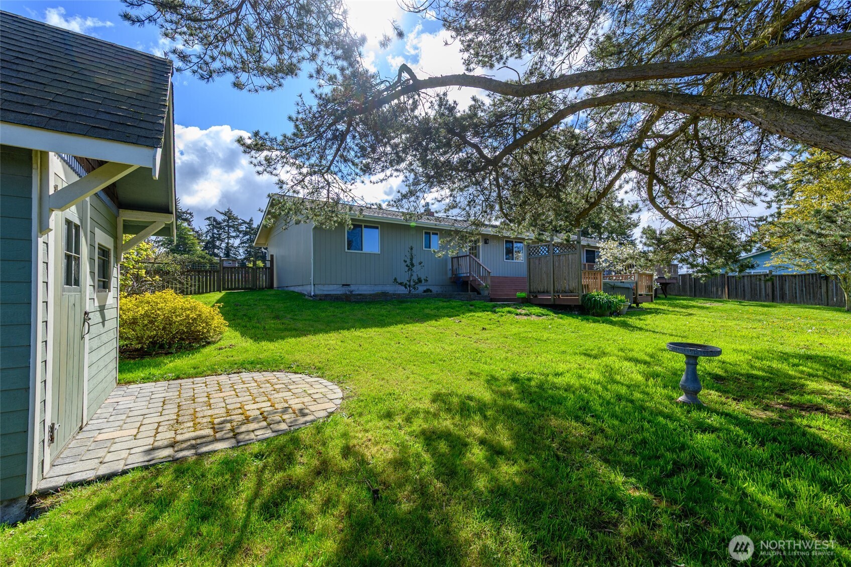 601 SW Thornberry , Oak Harbor, WA 98277