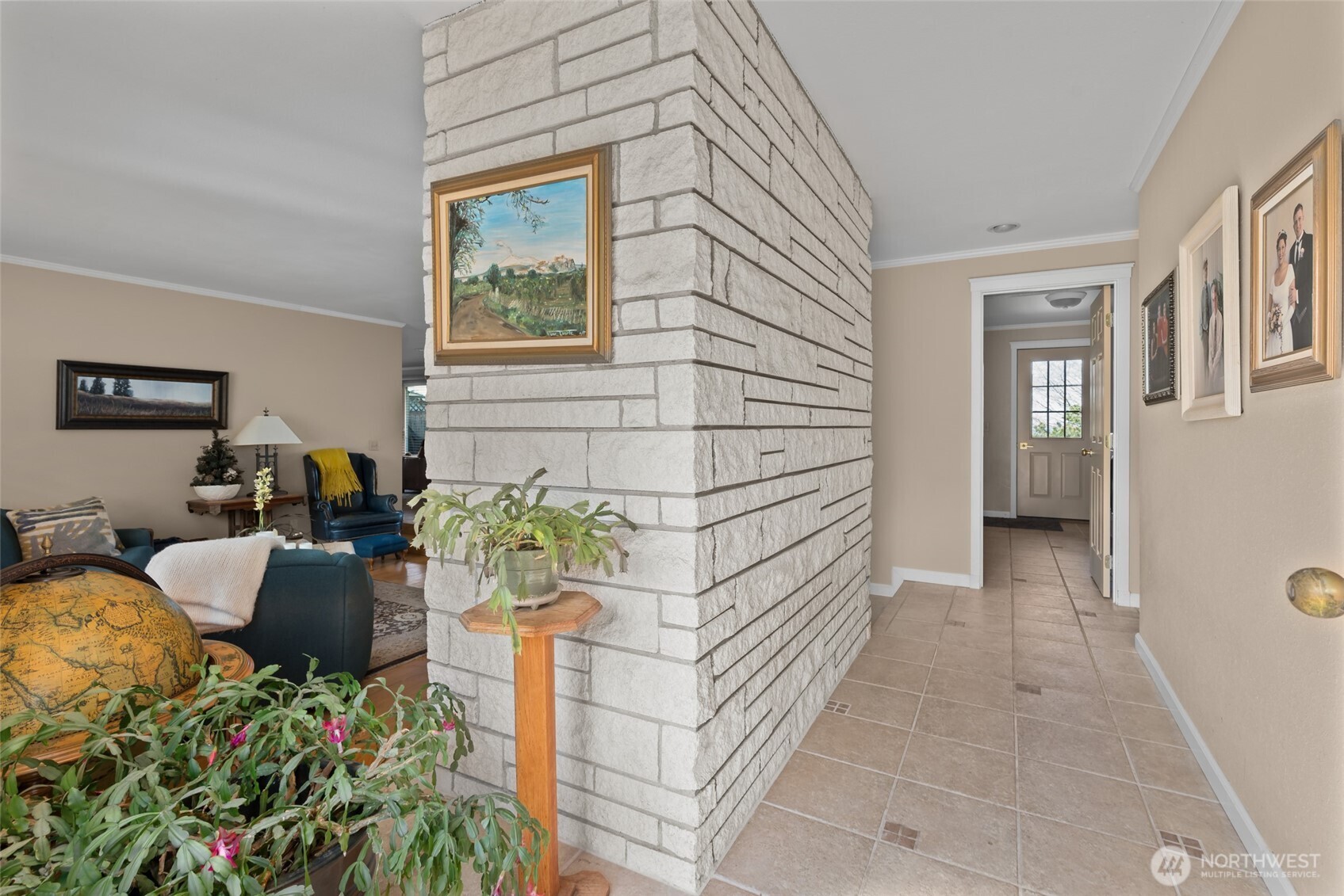 601 SW Thornberry , Oak Harbor, WA 98277