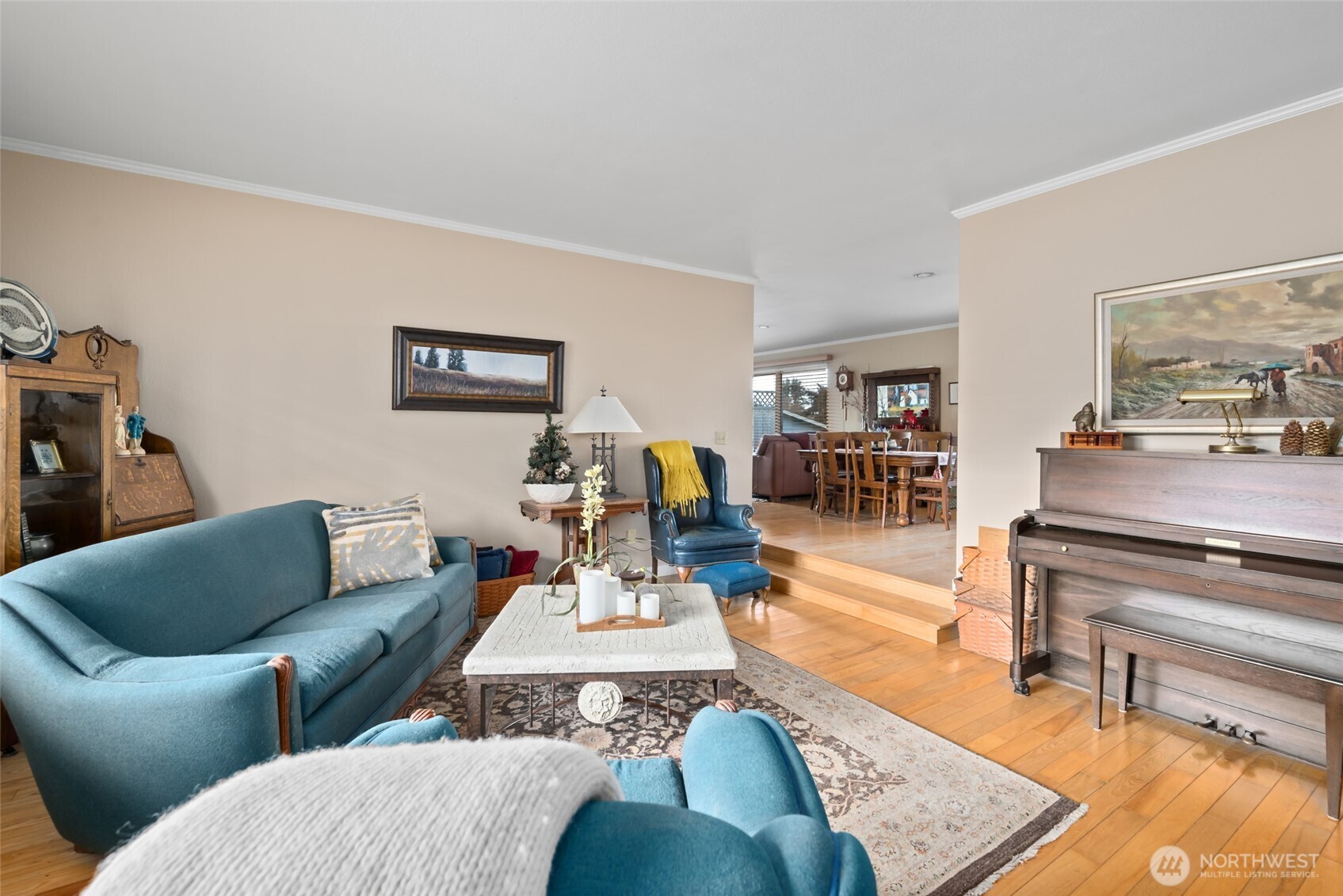 601 SW Thornberry , Oak Harbor, WA 98277