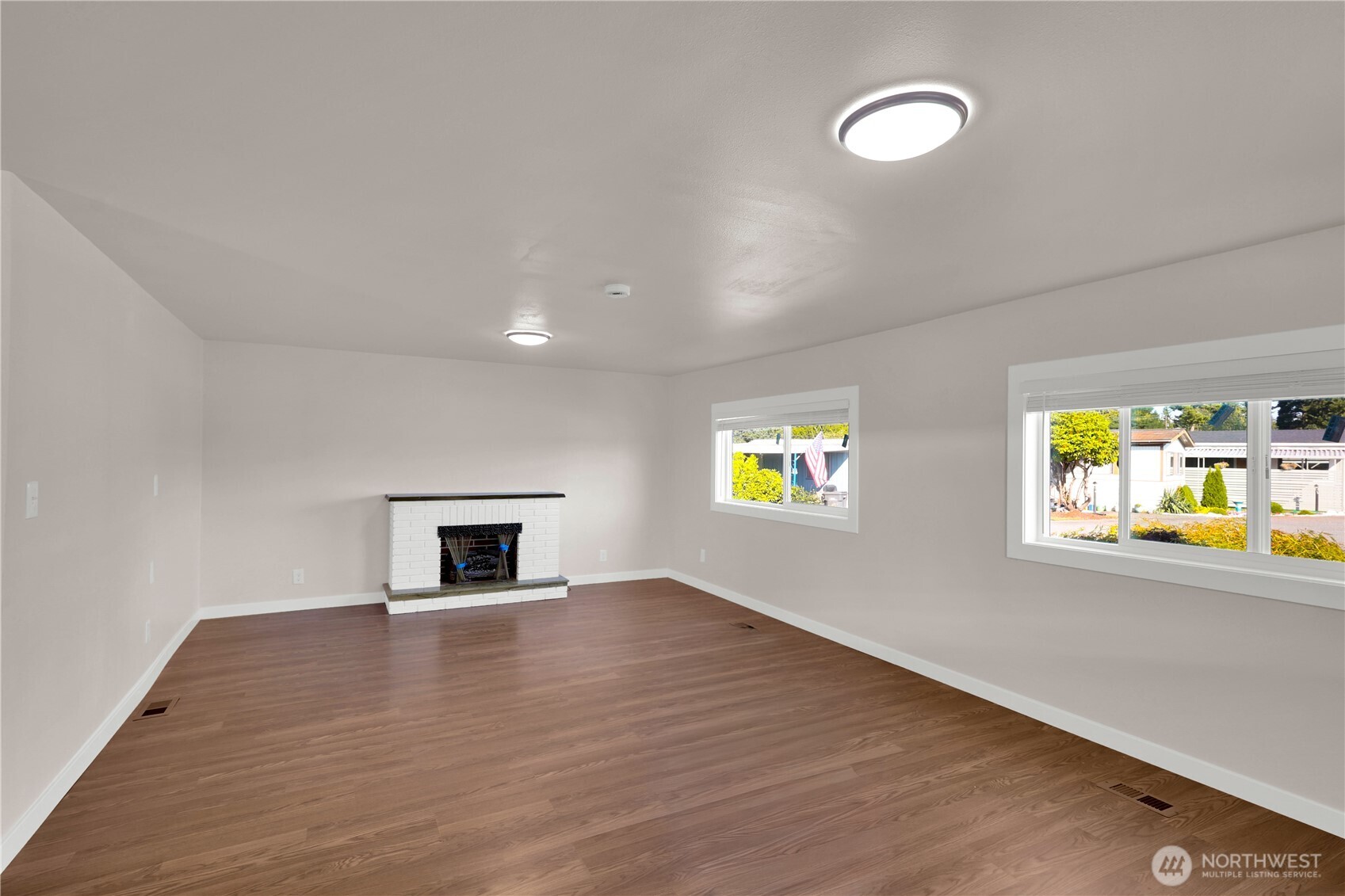 18501 52nd Avenue W #54, Lynnwood, WA 98037