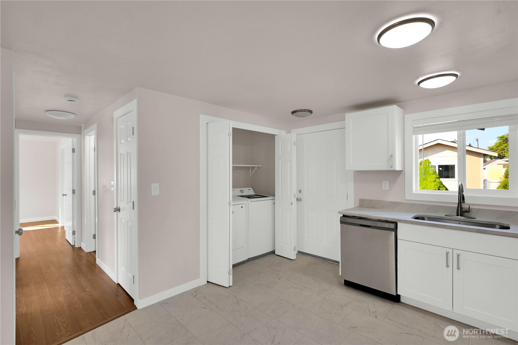 18501 52nd Avenue W #54, Lynnwood, WA 98037