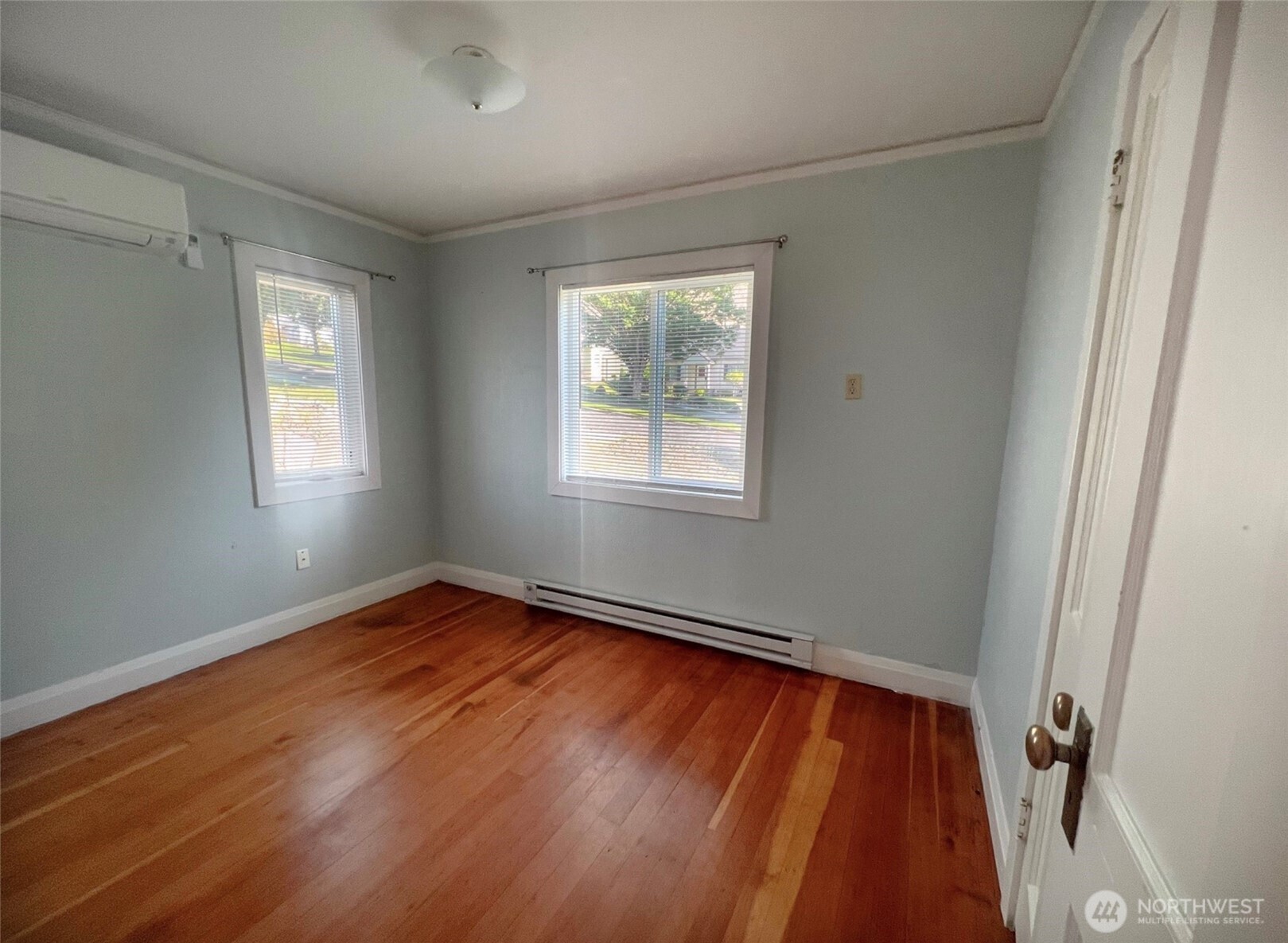 210 Stevens Avenue , Coulee Dam, WA 99116