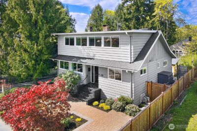 4634 SW Frontenac Street , Seattle, WA 98136