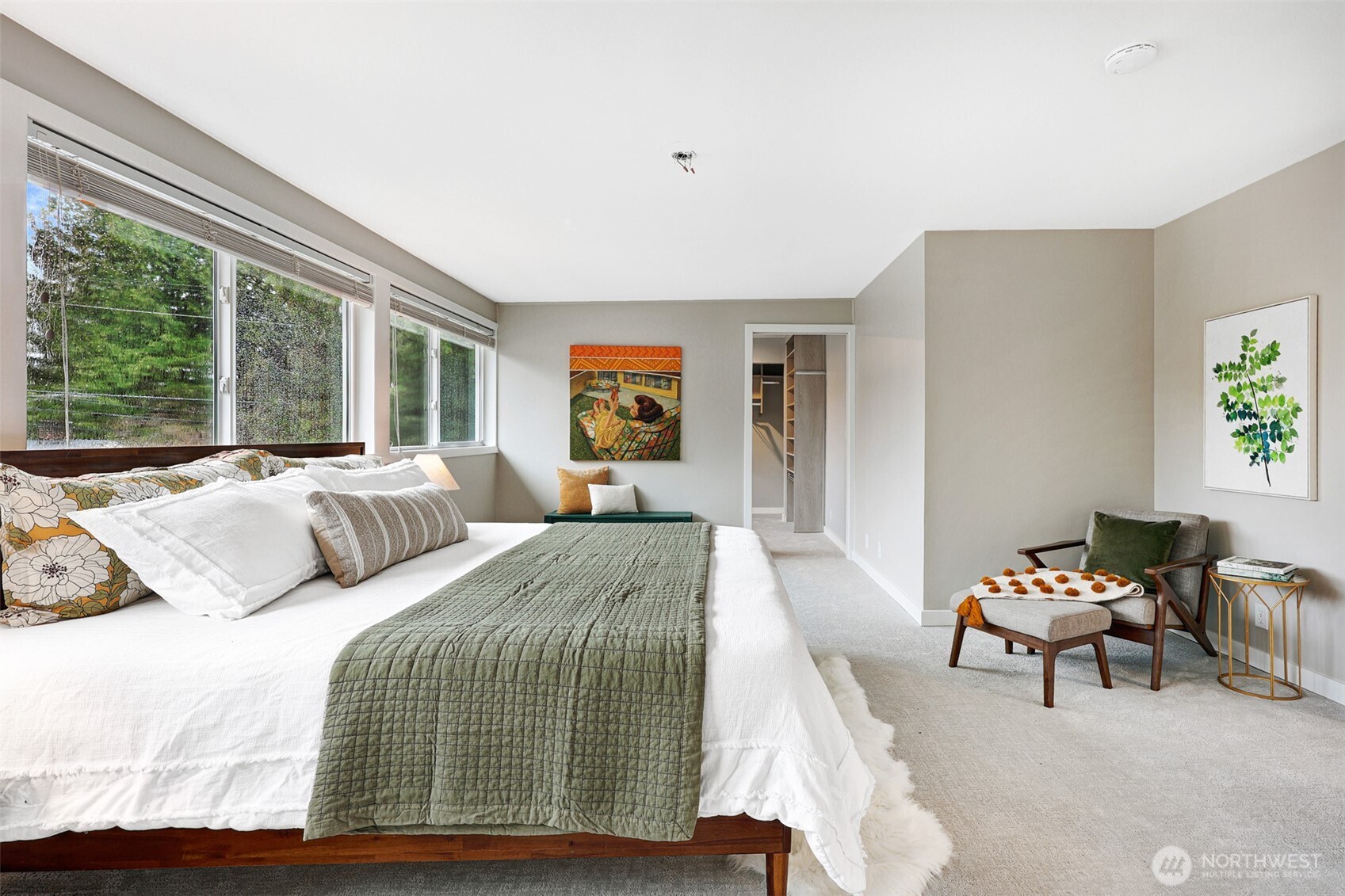 4634 SW Frontenac Street , Seattle, WA 98136