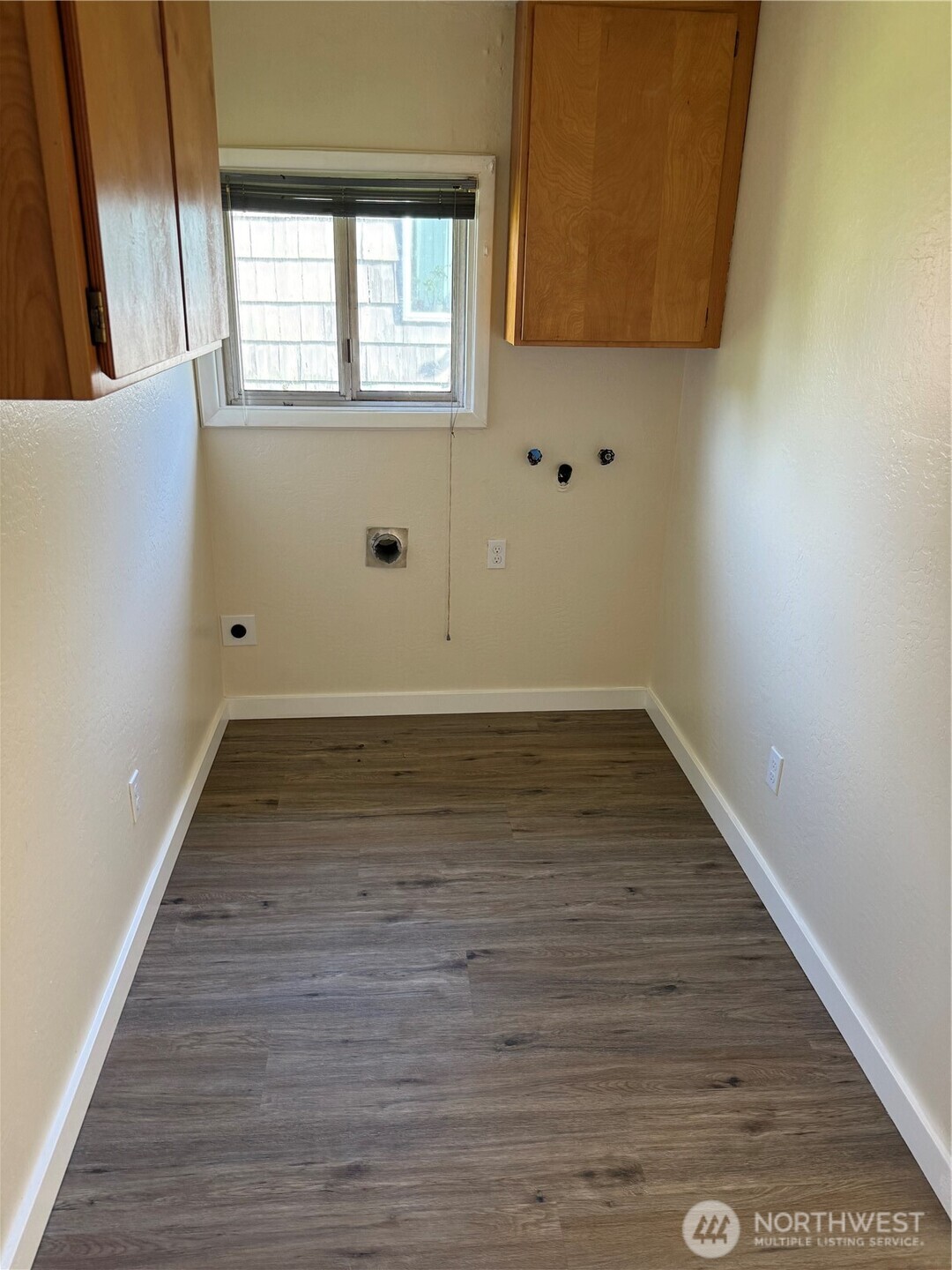 1216 N 1ST Avenue , Kelso, WA 98626