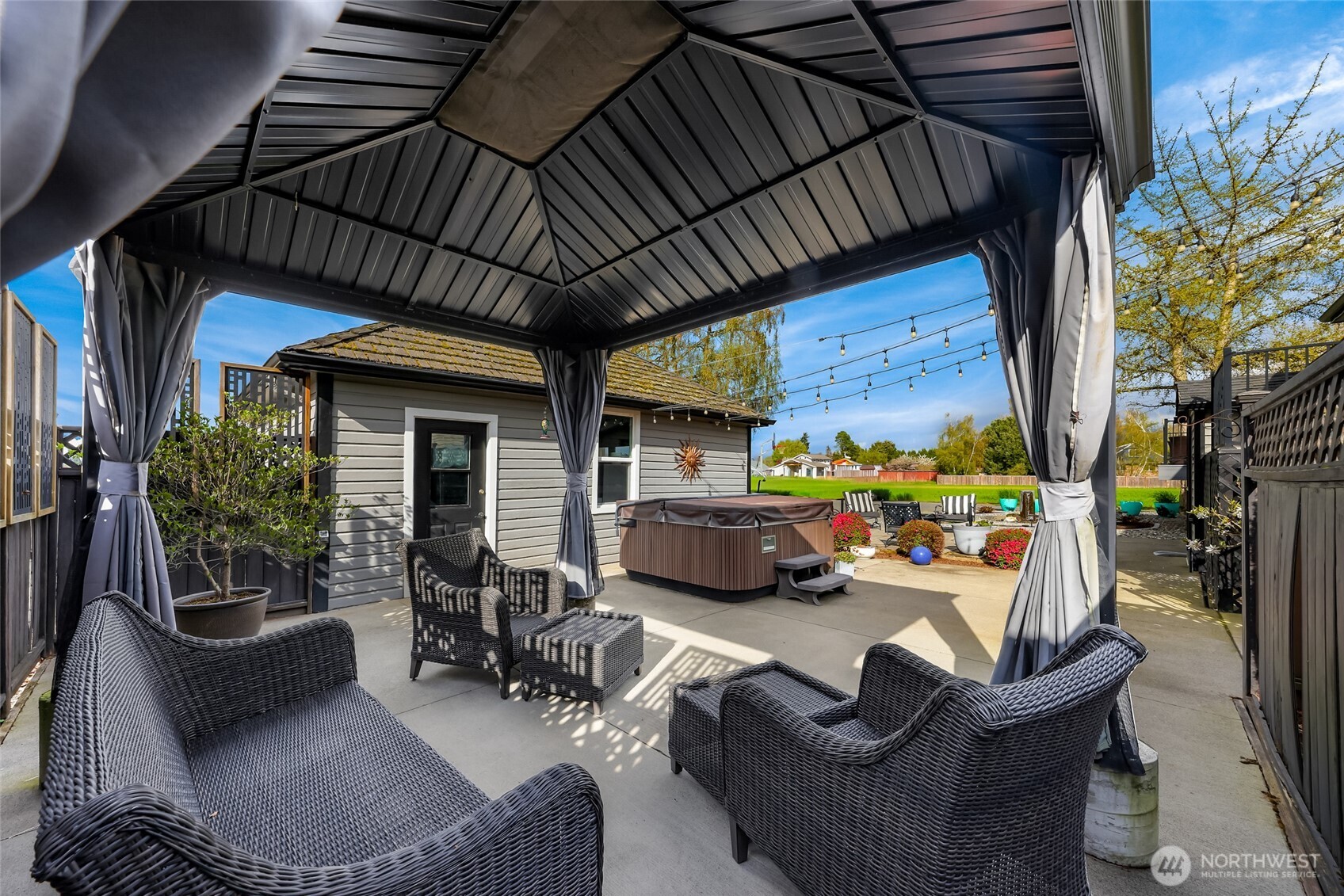 17645 McLean Road , Mount Vernon, WA 98273