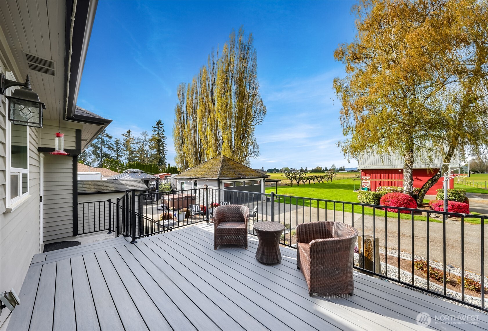 17645 McLean Road , Mount Vernon, WA 98273