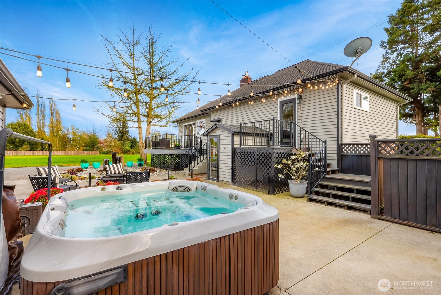 17645 McLean Road , Mount Vernon, WA 98273
