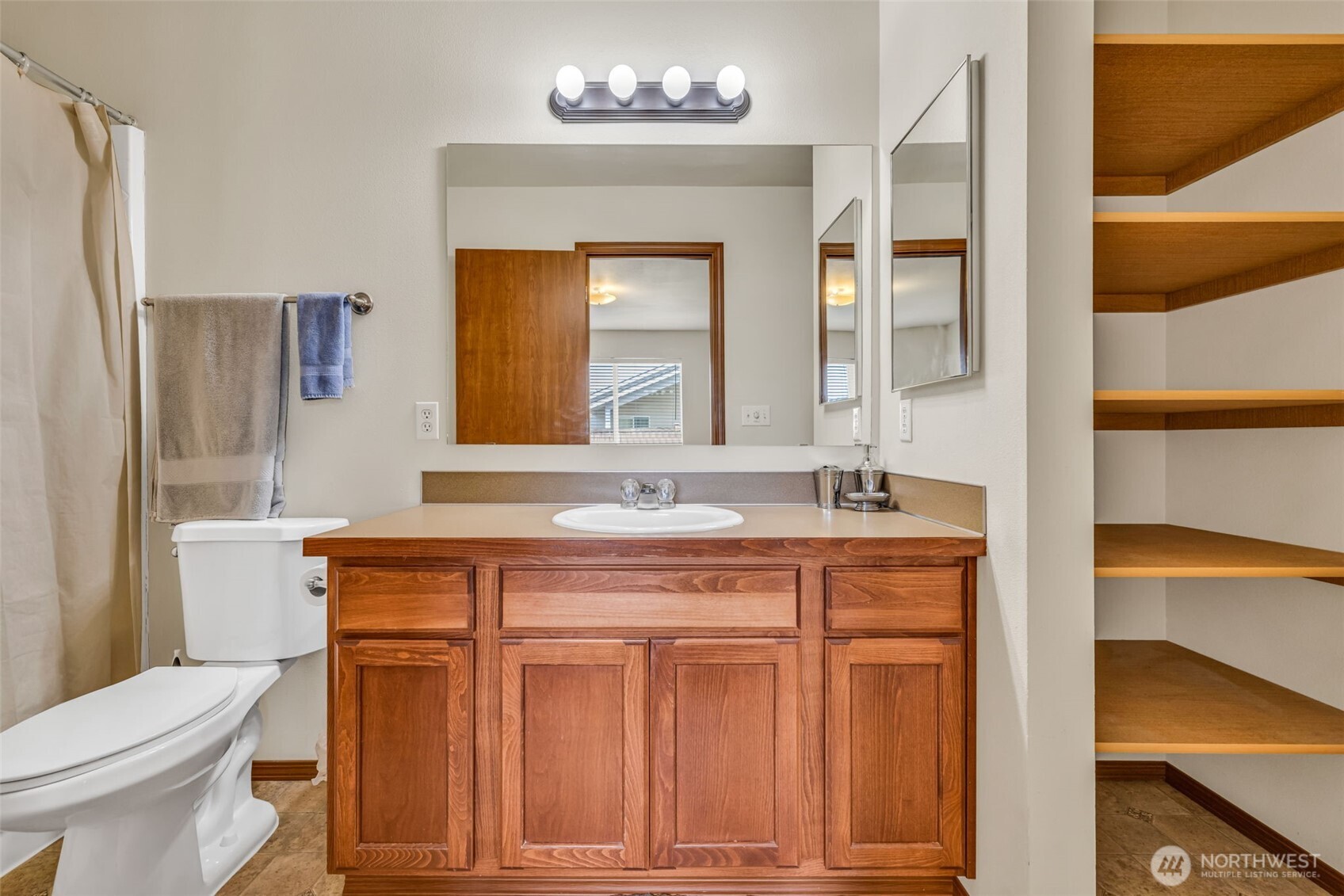 118 Wind River Drive , Chehalis, WA 98532