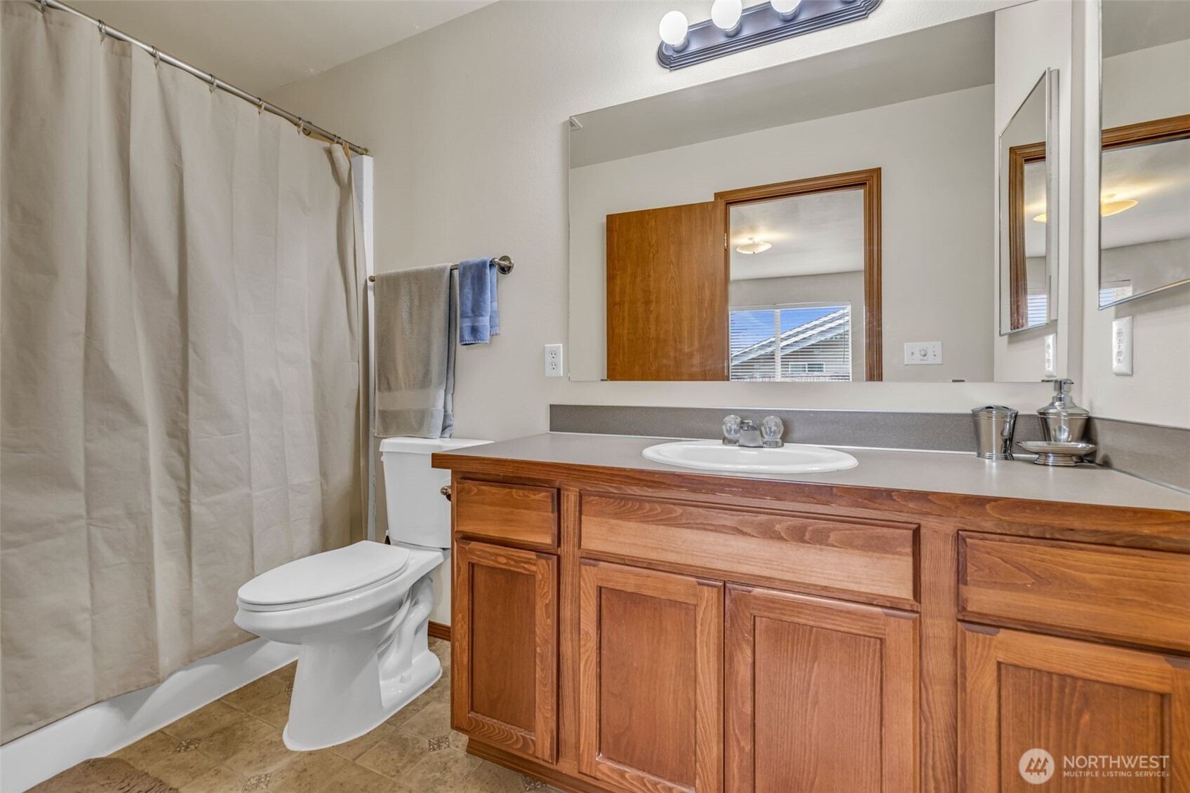 118 Wind River Drive , Chehalis, WA 98532