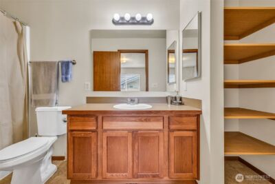 118 Wind River Drive , Chehalis, WA 98532 - Photo 2