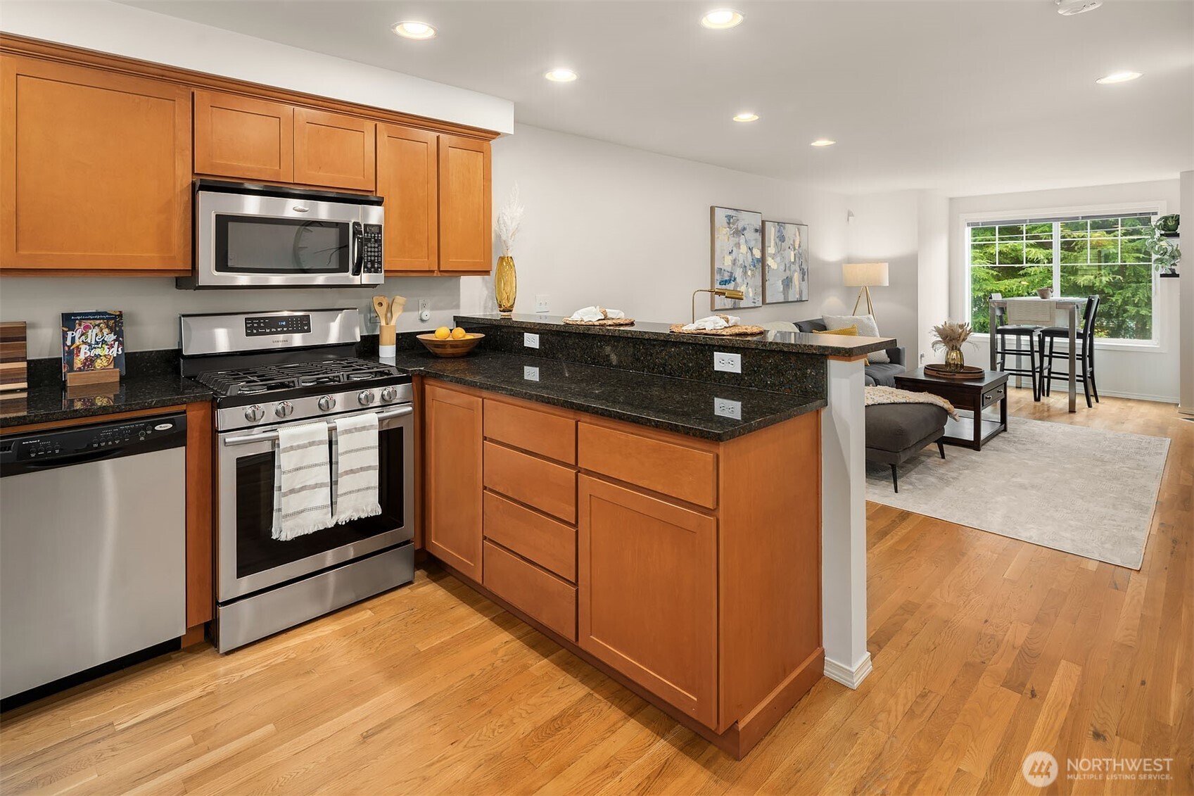 12317 10th Place NE #B, Seattle, WA 98125