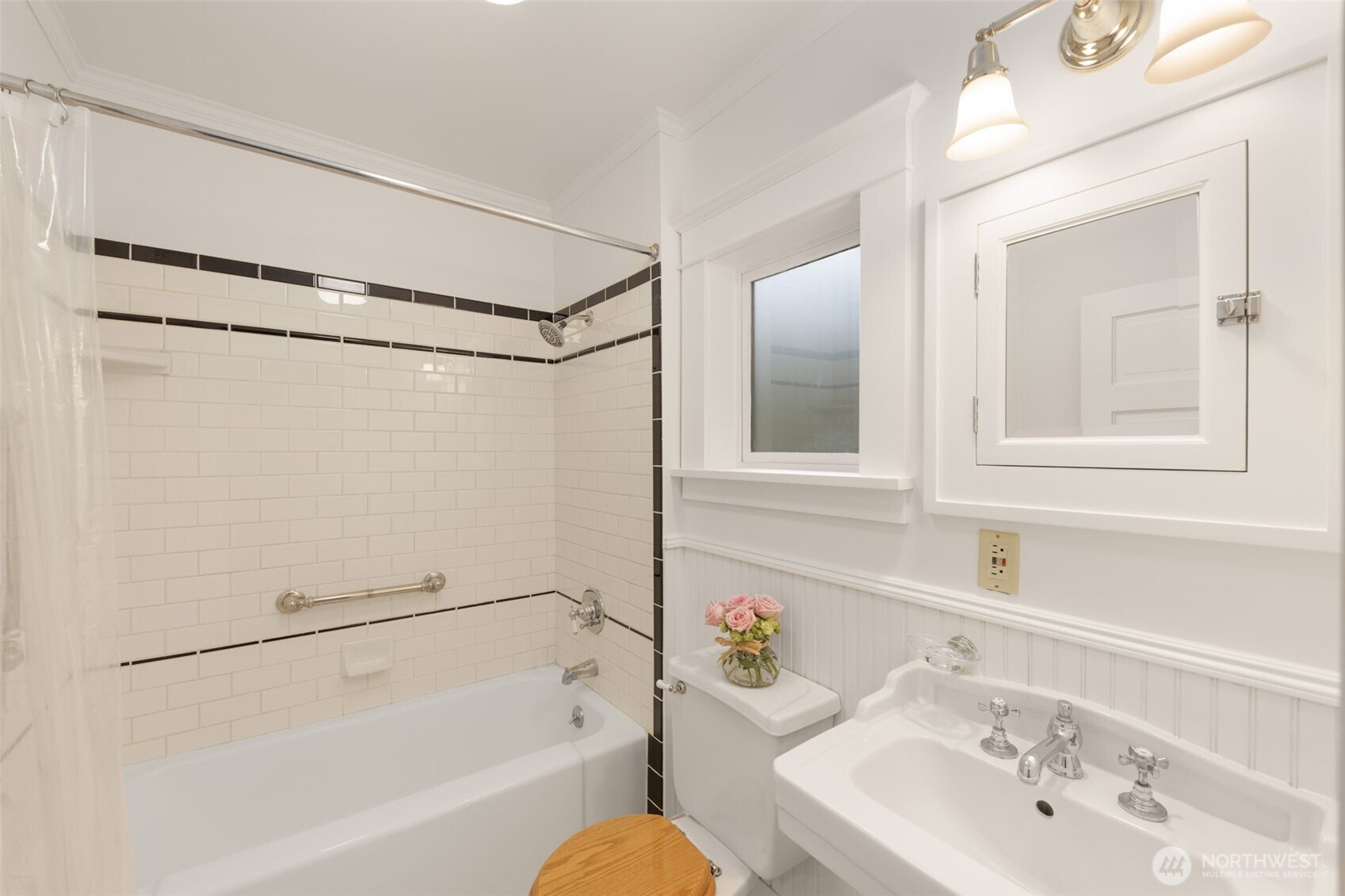105 N 84th Street , Seattle, WA 98103