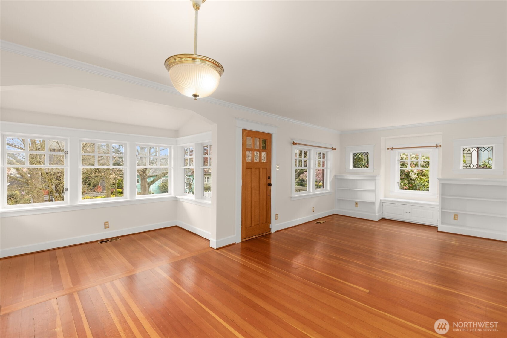 105 N 84th Street , Seattle, WA 98103