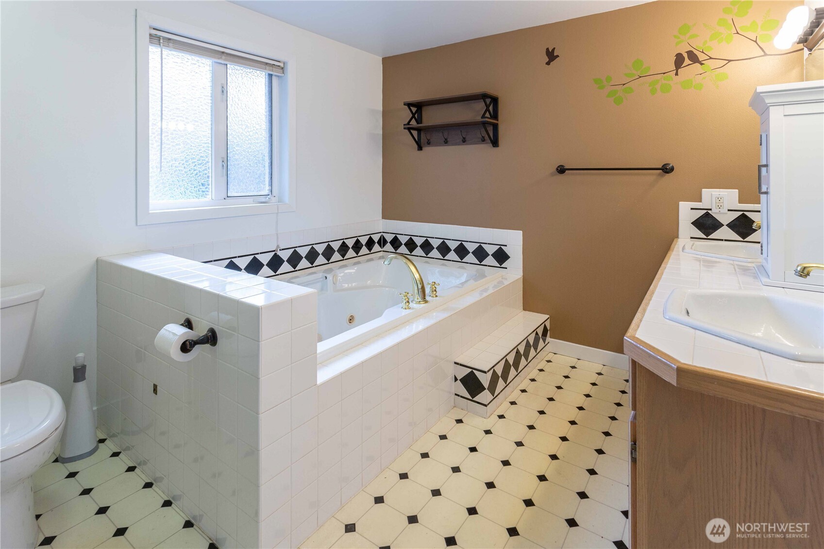 17711 Mclean Road , Mount Vernon, WA 98273