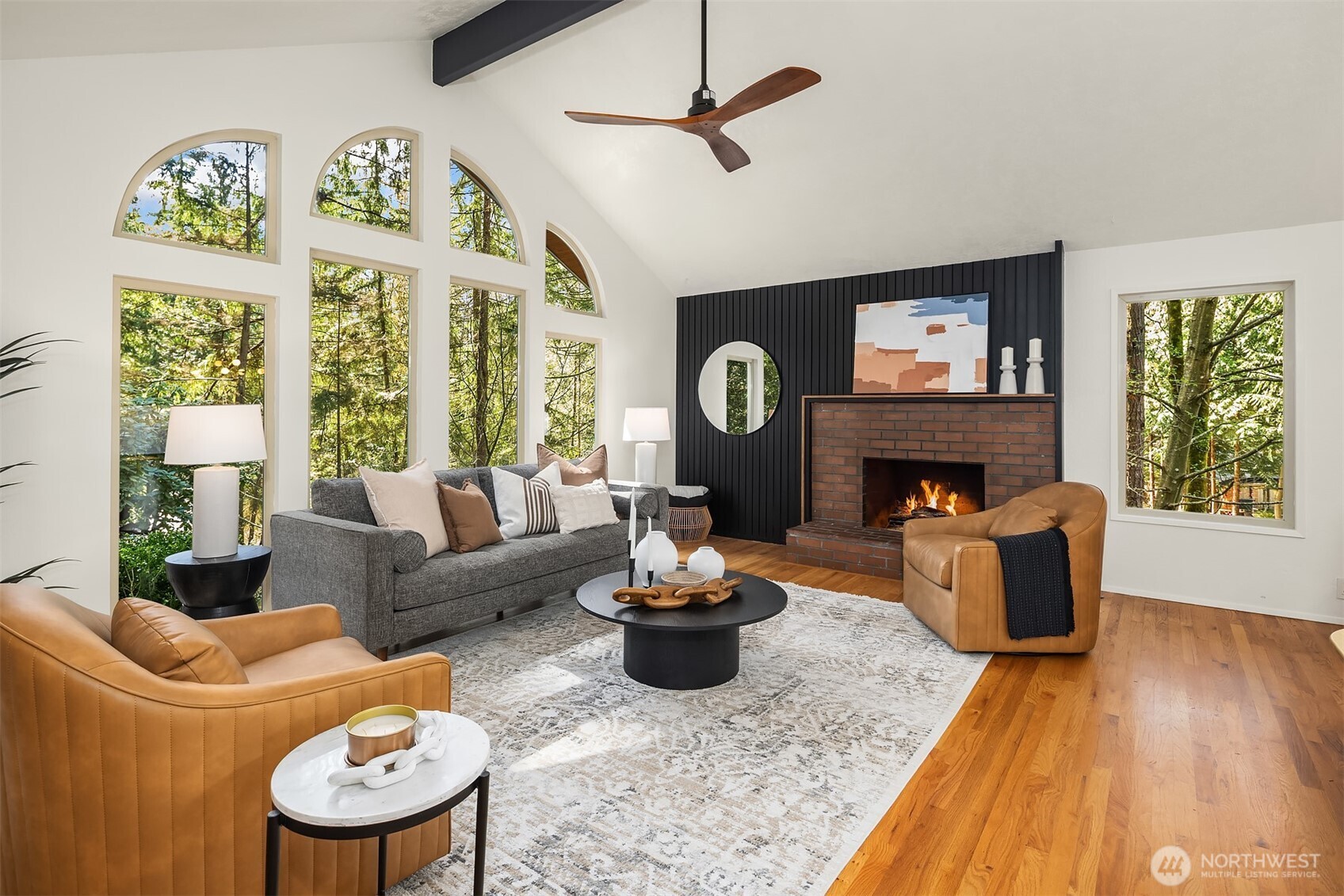 18527 182 Avenue NE, Woodinville, WA 98077