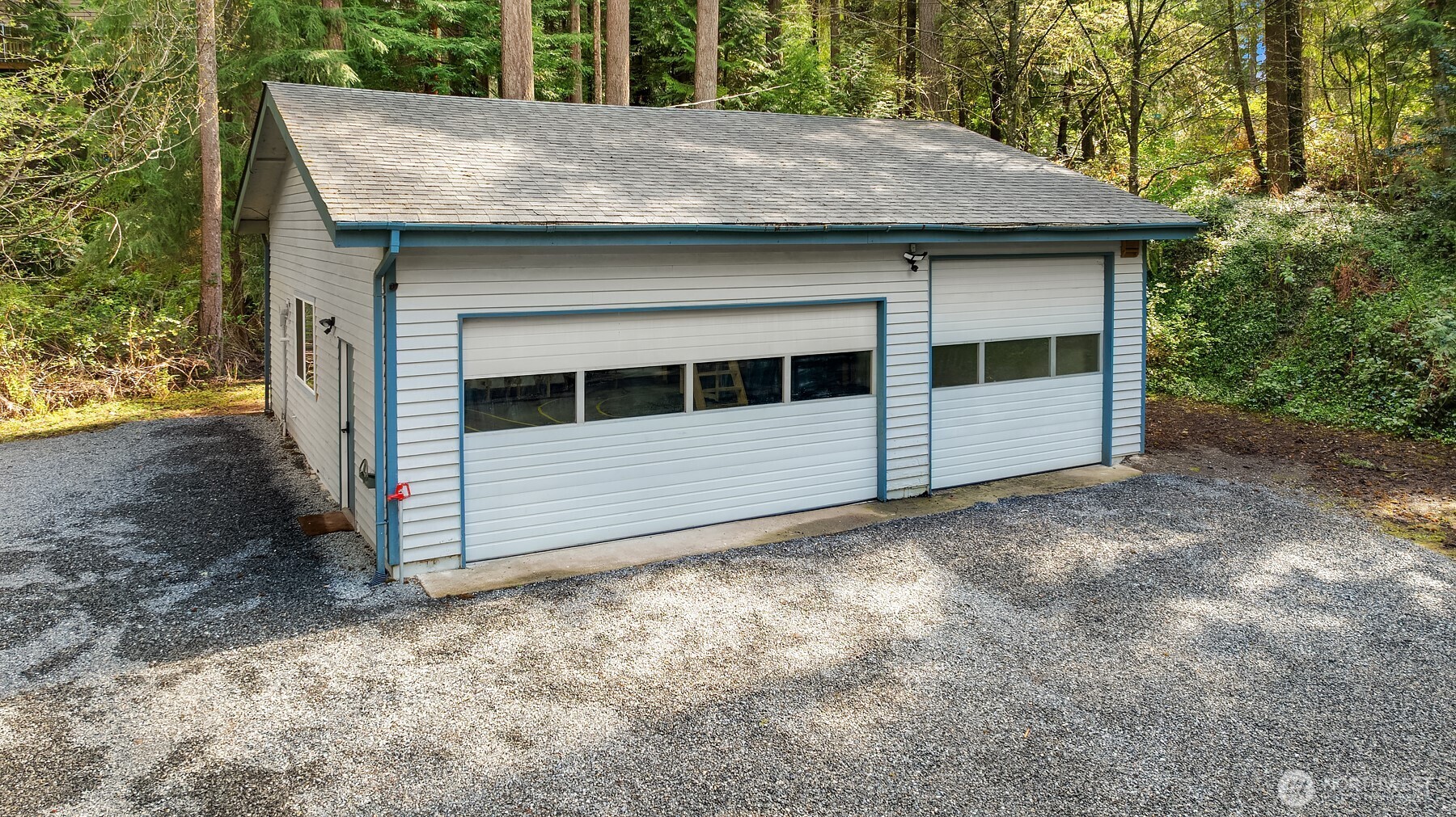 18527 182 Avenue NE, Woodinville, WA 98077