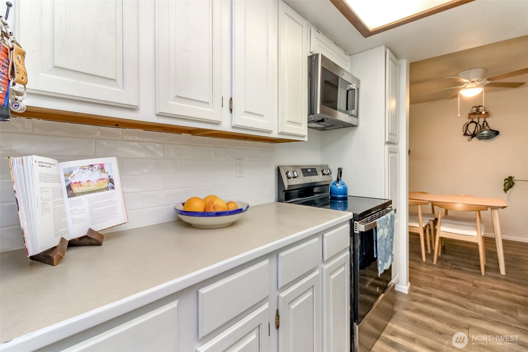 13235 12th Avenue SW #522, Burien, WA 98146