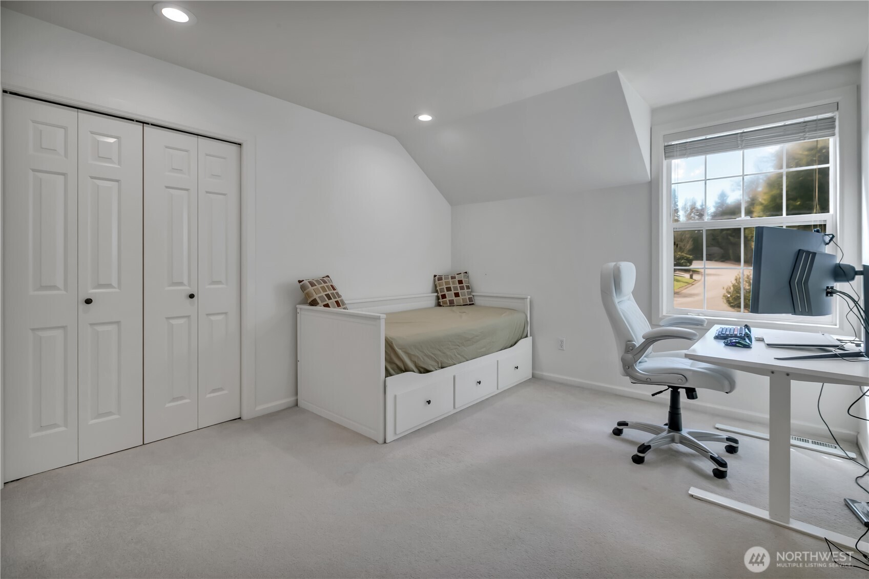 16038 SE 127Th Place , Renton, WA 98059-6410