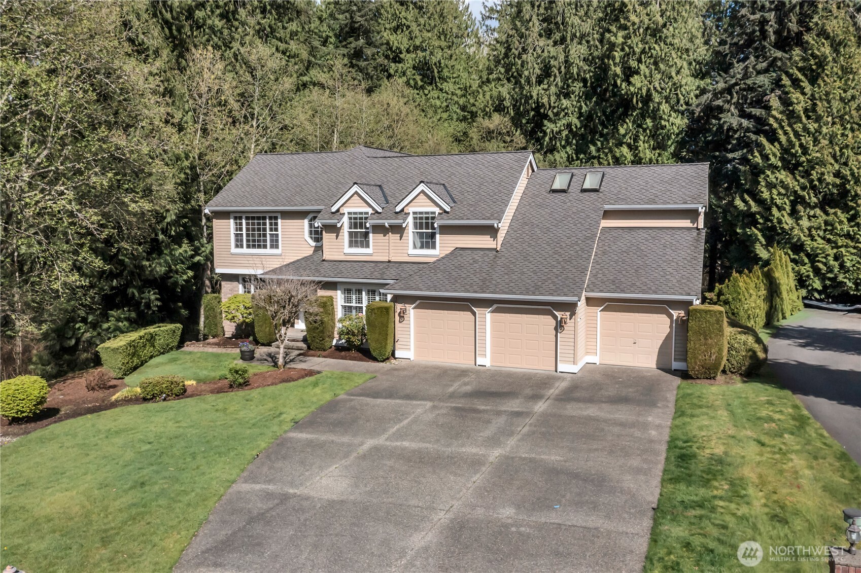 16038 SE 127Th Place , Renton, WA 98059-6410