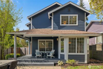 7701 37th Avenue NE, Seattle, WA 98115-4901