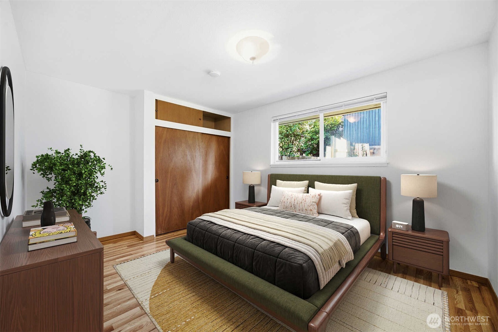1011 N 14th Street , Mount Vernon, WA 98273