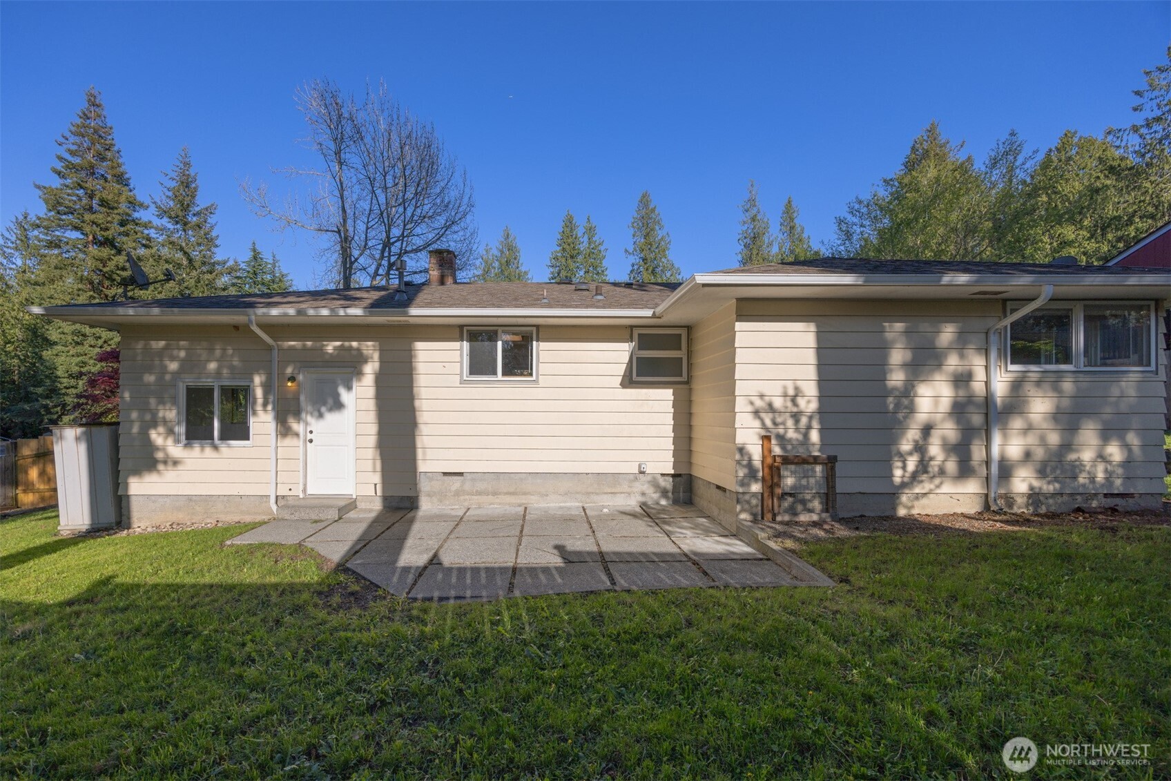1011 N 14th Street , Mount Vernon, WA 98273