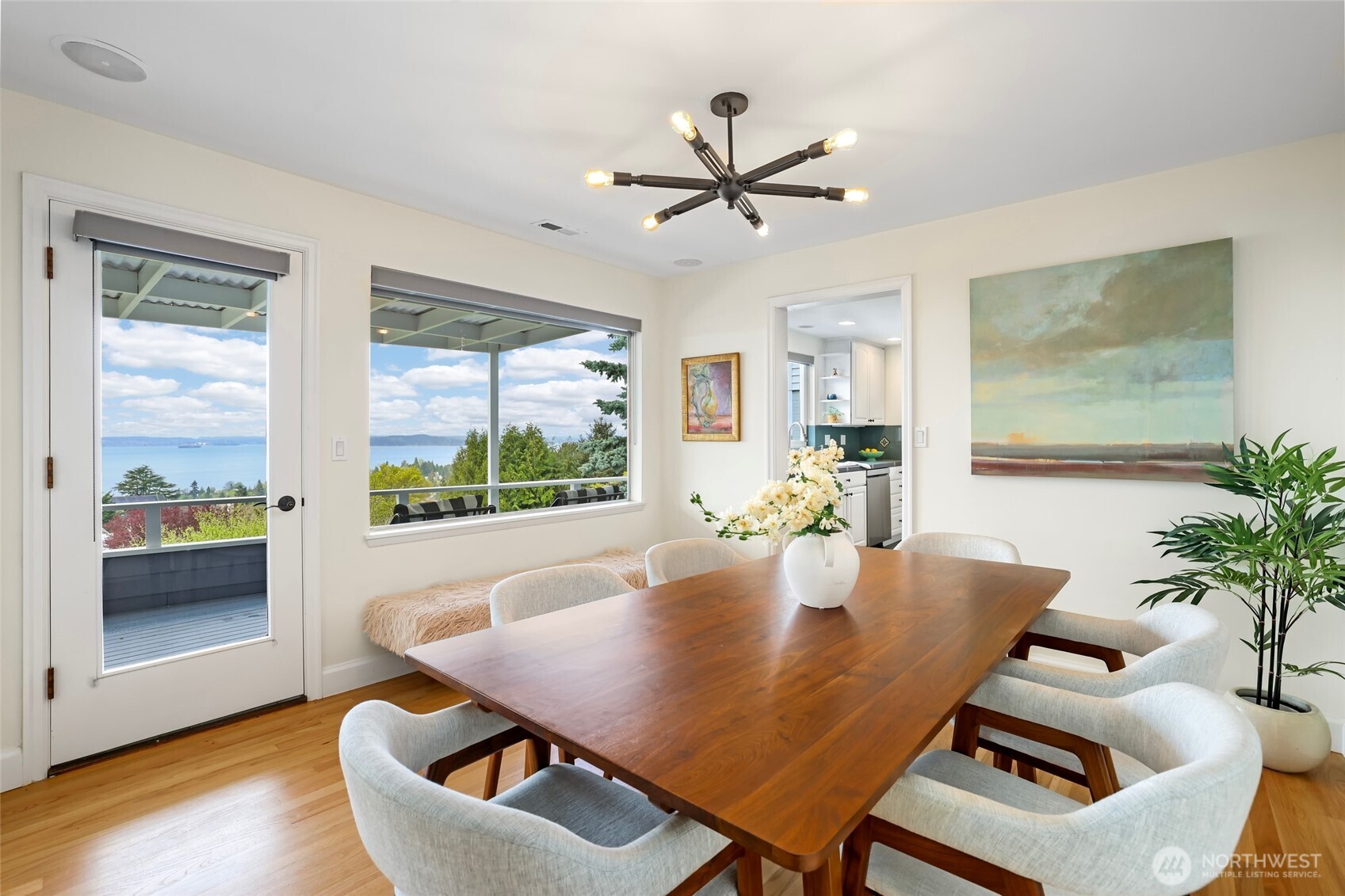 6771 38th Avenue SW, Seattle, WA 98126