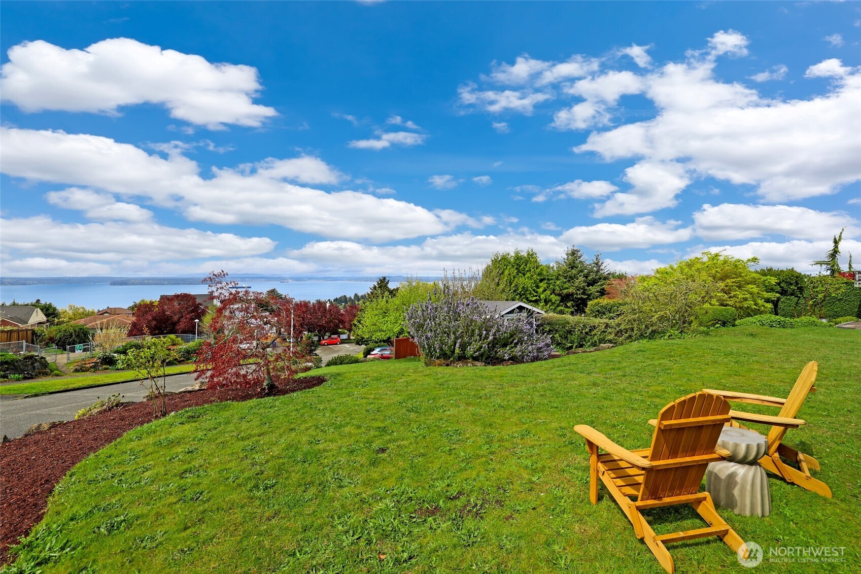 6771 38th Avenue SW, Seattle, WA 98126
