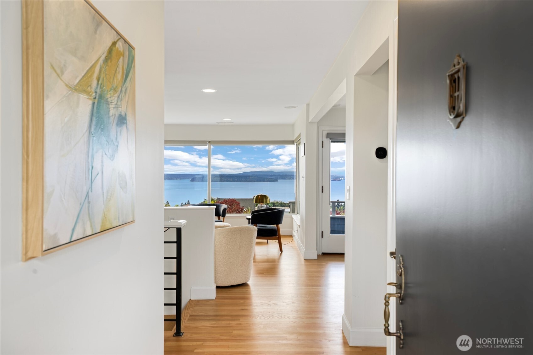 6771 38th Avenue SW, Seattle, WA 98126