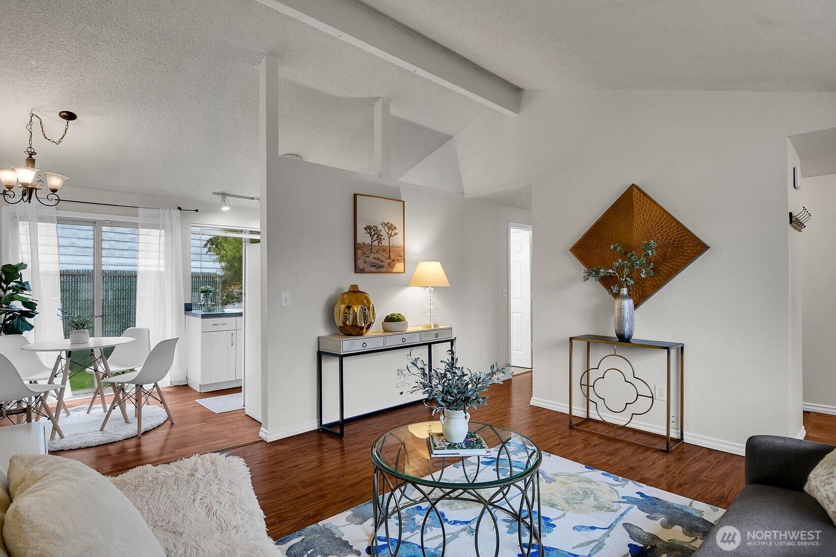 8901 Emerson Place , Everett, WA 98208