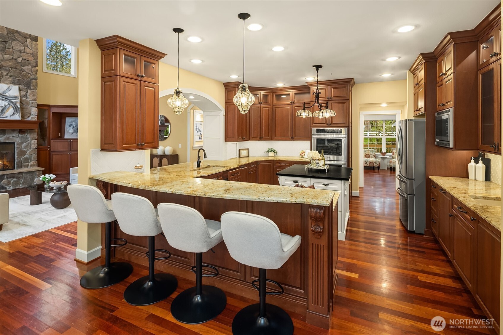 22017 SE 4th Street , Sammamish, WA 98074