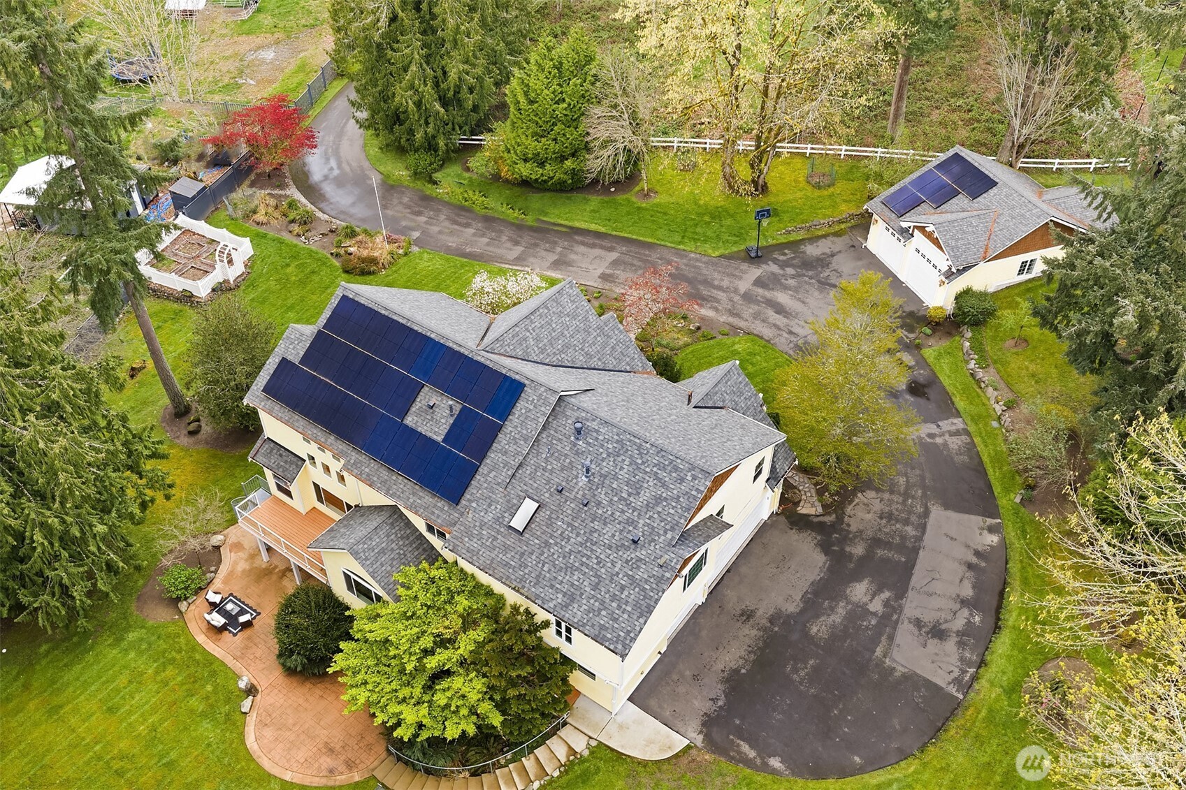 22017 SE 4th Street , Sammamish, WA 98074