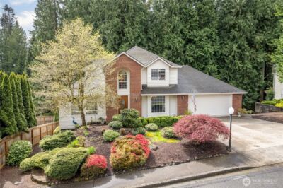 239 W St. James , Longview, WA 98632