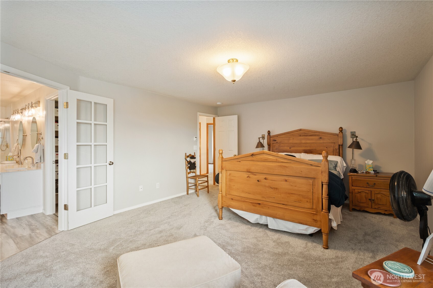 239 W St. James , Longview, WA 98632