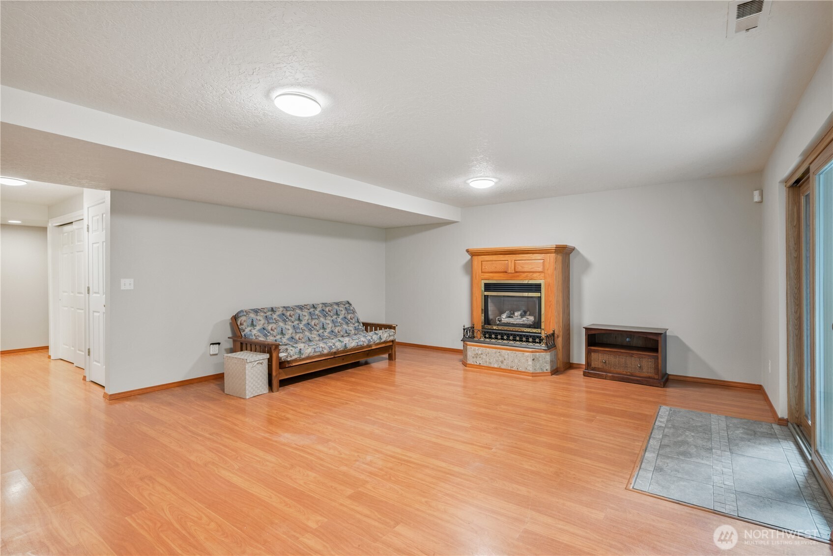 239 W St. James , Longview, WA 98632