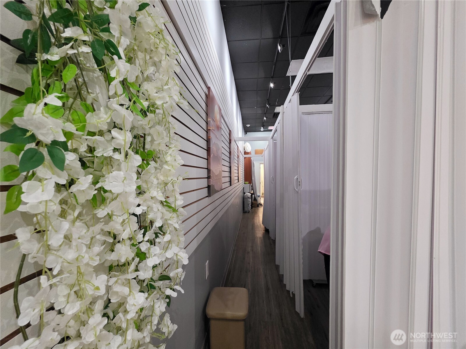 18230 E Valley Highway , Kent, WA 98032