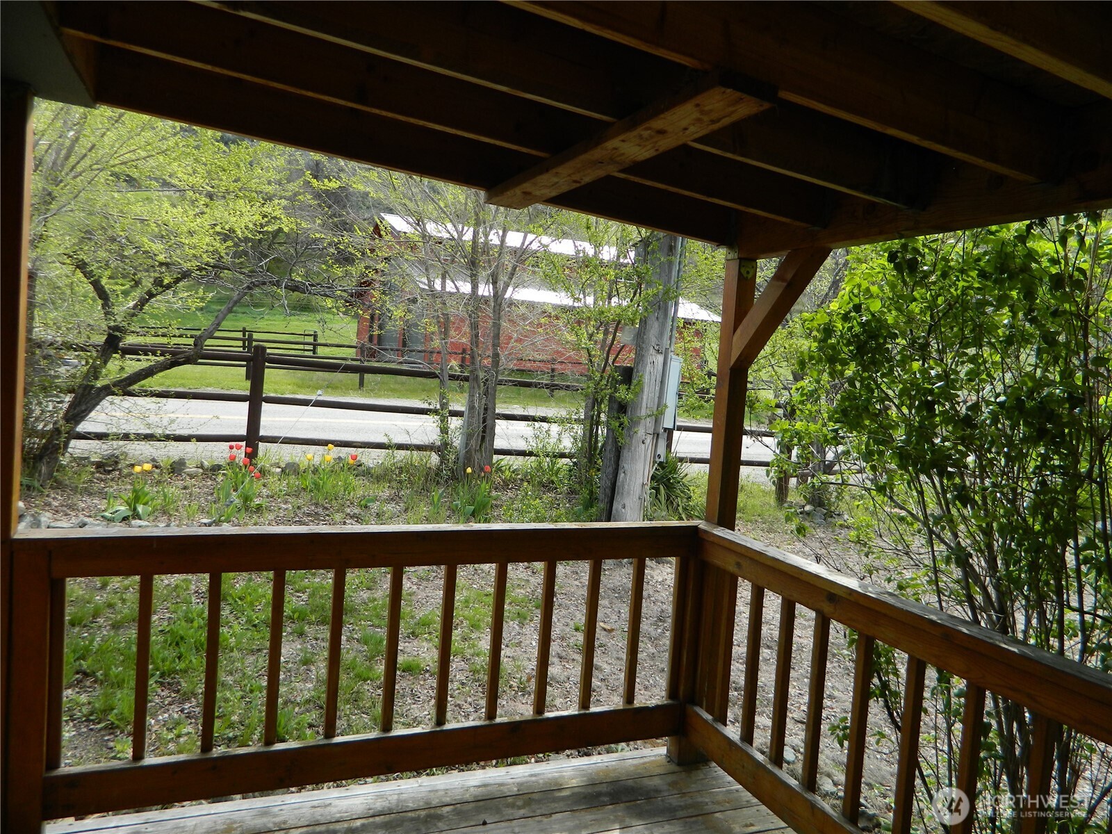 2127 Sinlahekin Road , Loomis, WA 98827