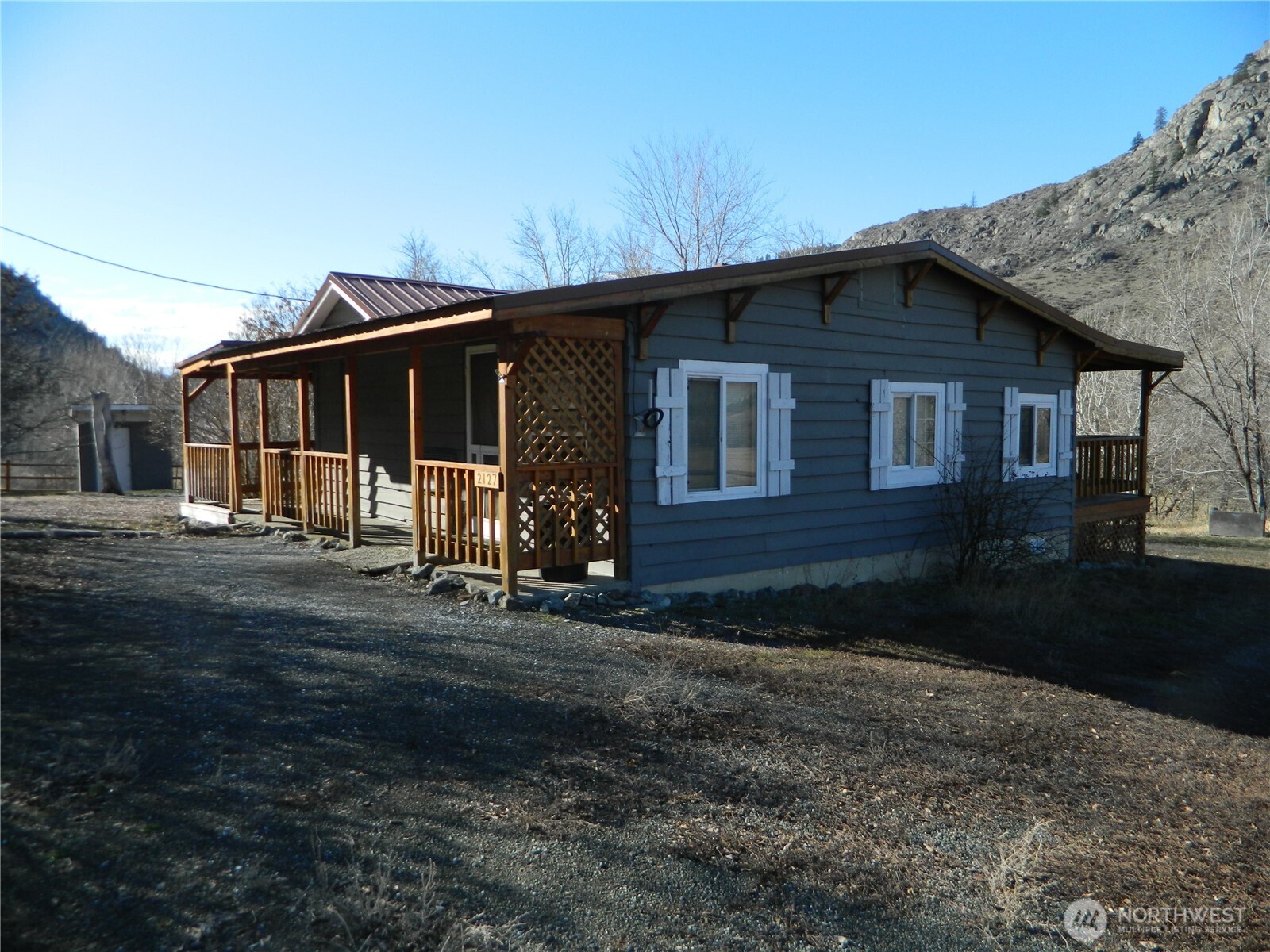2127 Sinlahekin Road , Loomis, WA 98827