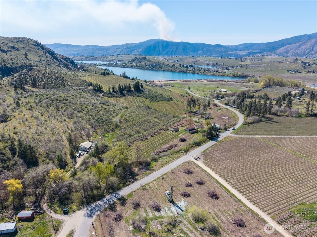 720 Lower Joe Creek Road , Manson, WA 98831
