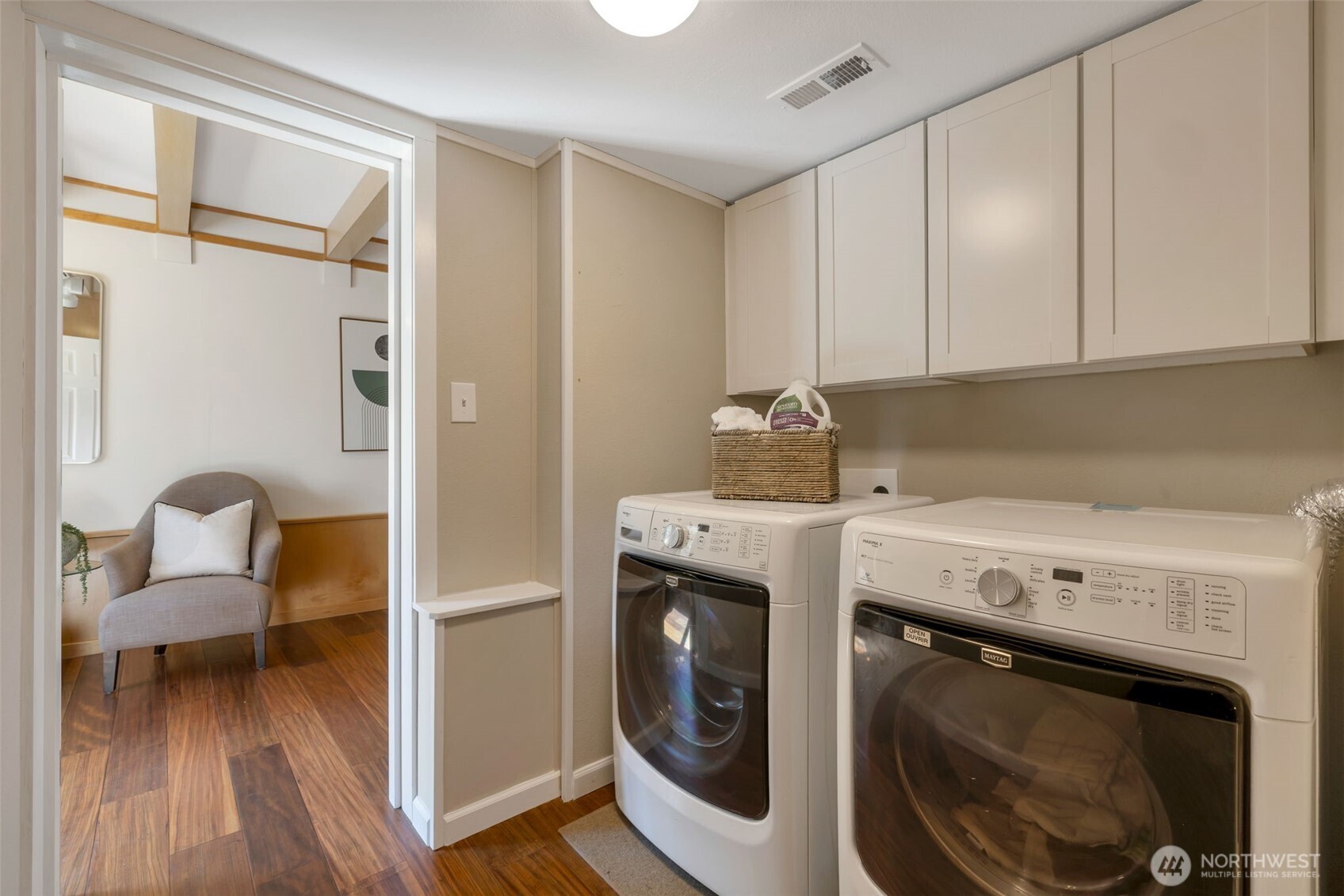 9236 NE 126th Place , Kirkland, WA 98034