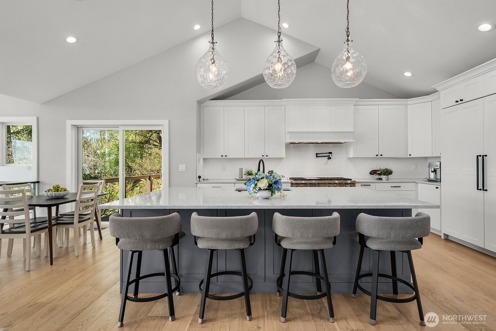 1650 204th Avenue NE, Sammamish, WA 98074