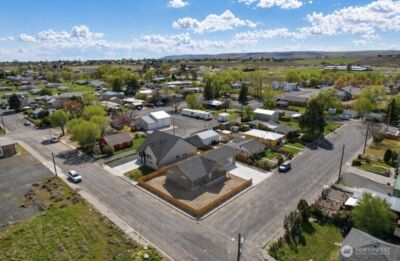 129 SE 3rd Avenue , Soap Lake, WA 98851 - Photo 3