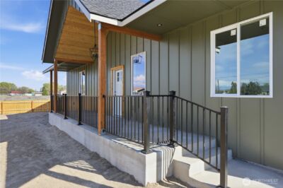 129 SE 3rd Avenue , Soap Lake, WA 98851 - Photo 5