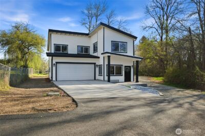 9226 S Yakima Avenue , Tacoma, WA 98444-4244