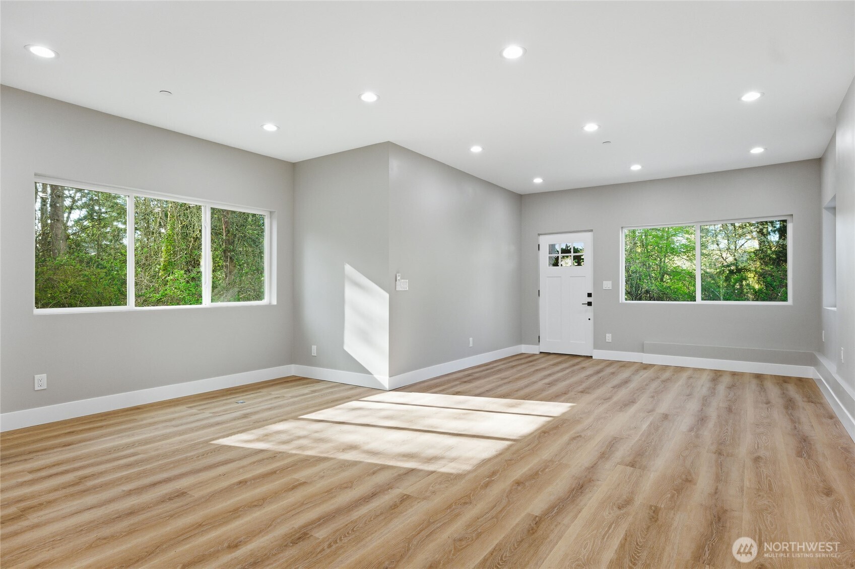 9226 S Yakima Avenue , Tacoma, WA 98444-4244